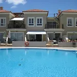 Terrazas Del Faro Luxe - Palm-mar- Vue Et Piscine- 8om2 De Terrasse بالم مار
